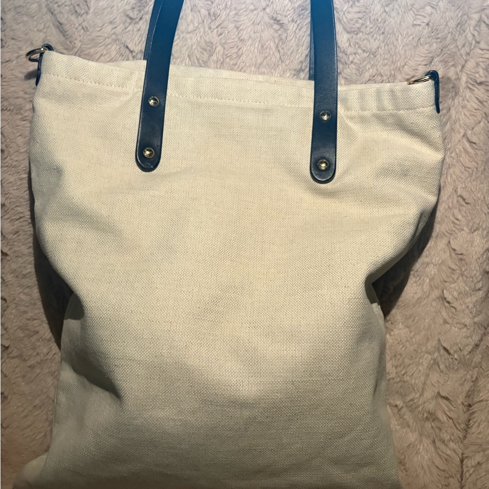 Burberry Cream Canvas Tote with Black Logo Panel - Picture 2 of 7